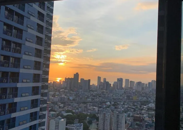 Air Makati Avenue * Manila